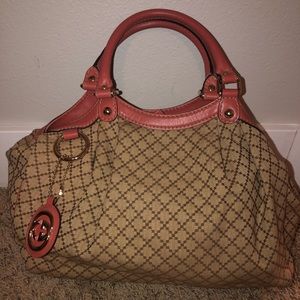 Gucci Diamant Sukey Bag